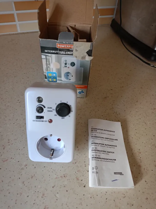 Interruptor Automático Luz Powerfix Profi