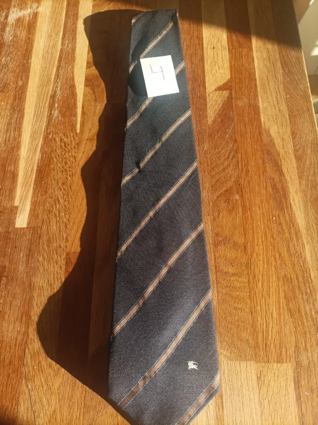 Corbata Burberry Rayas Marrón Negra