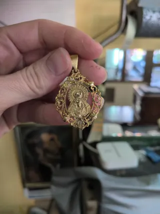 Medalla Trianera Oro Filigrana