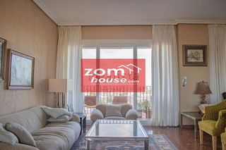Piso en venta en Zona Bahía Blanca en Cádiz