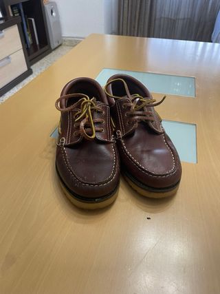 Zapatos de piel marrones