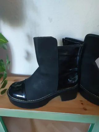 Botas negras plataforma charol