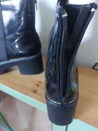 Botas negras plataforma charol