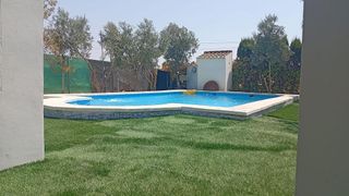 Casa adosada en venta en Marchena