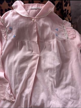 2 Camisones rosas con encaje