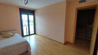 Casa adosada en venta en Binéfar