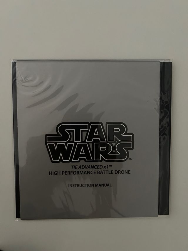 Dron Star Wars TIE Advanced x1 Propel