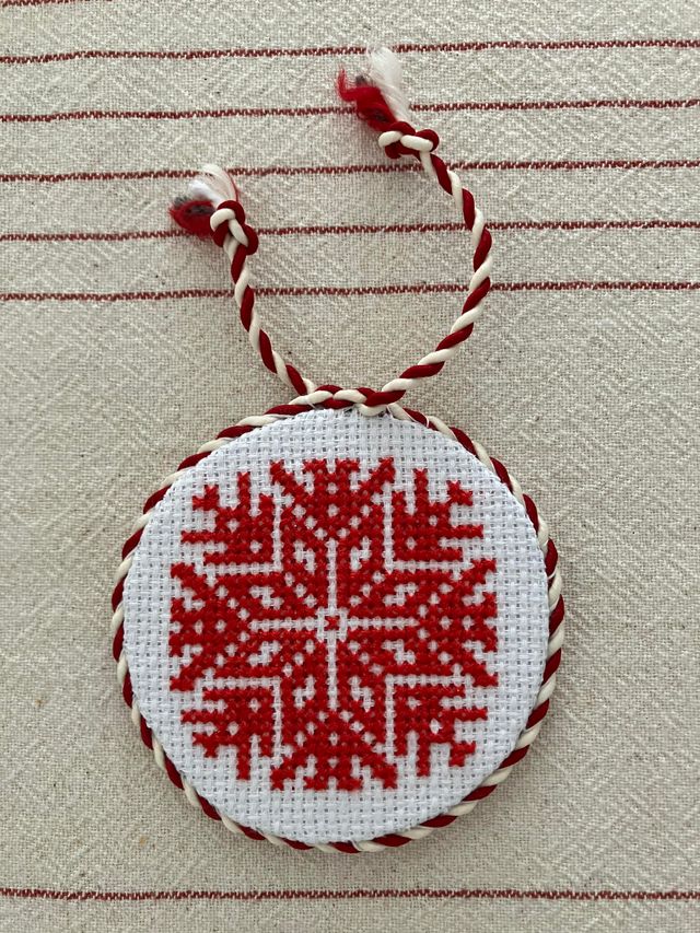 Adorno Navideño Punto Cruz Copo Nieve Rojo