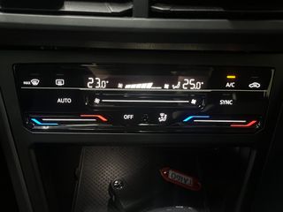 VOLKSWAGEN TAIGO R-LINE CON TECHO SOLAR 2022