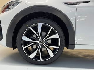 VOLKSWAGEN TAIGO R-LINE CON TECHO SOLAR 2022