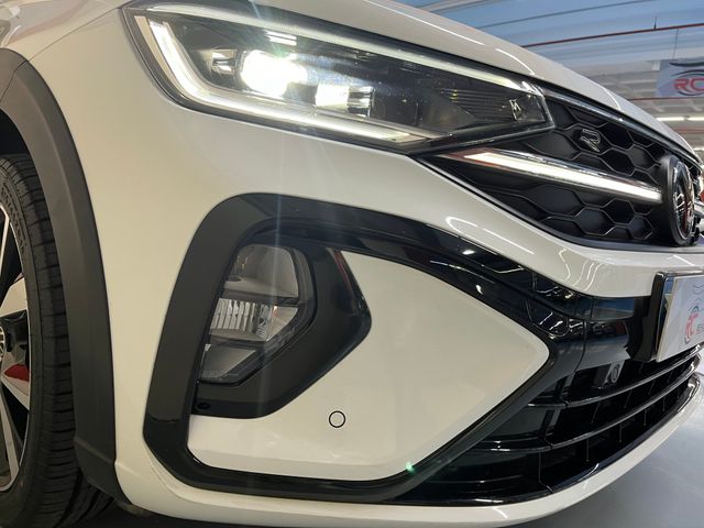 VOLKSWAGEN TAIGO R-LINE CON TECHO SOLAR 2022