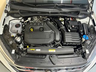 VOLKSWAGEN TAIGO R-LINE CON TECHO SOLAR 2022