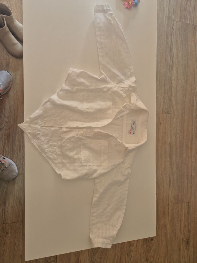 Camisa blanca ZARA, talla 3 años