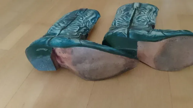 Botas de cuero.Marca SENDRA. Número 42_43.Ver foto