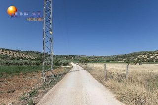 Terreno en venta en Montefrío