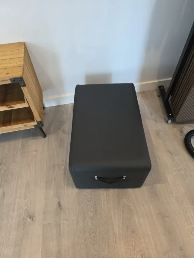 Cajón BOX Pilates Con pequeño defecto