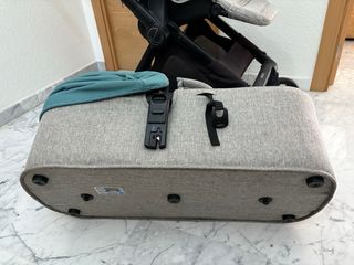 Carrito bebé Jane color gris y turquesa