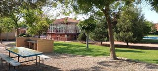 Casa adosada en venta en Meco pueblo en Meco