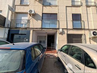 Piso en venta en Mengíbar