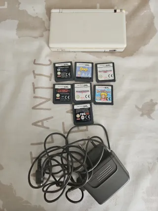 Nintendo DS + 6 Juegos +lápiz + funda + cargador