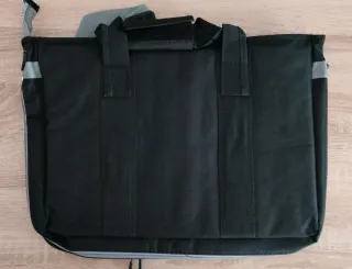 Maletín para portátil negro con correa