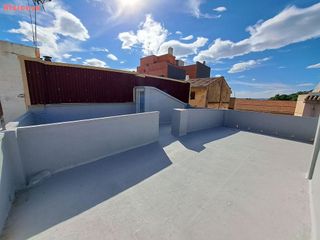 Chalet en venta en Carcaixent