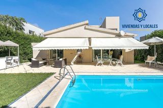 Chalet en venta en Residencial Triana - Barrio Alto en Gabias (Las)