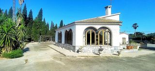 Chalet en venta en La Algoda - Matola - El Pla en Elche