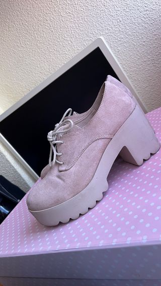 Zapatos rosa palo estilo blucher