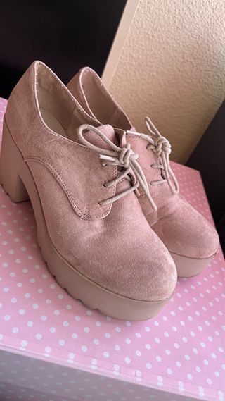 Zapatos rosa palo estilo blucher