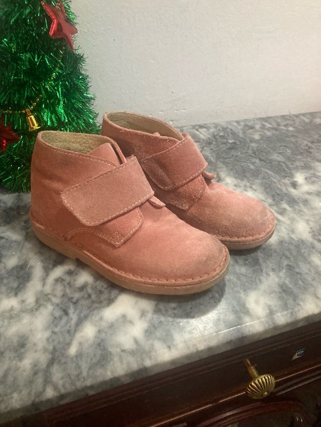 Botines piel vuelta niña talla 28