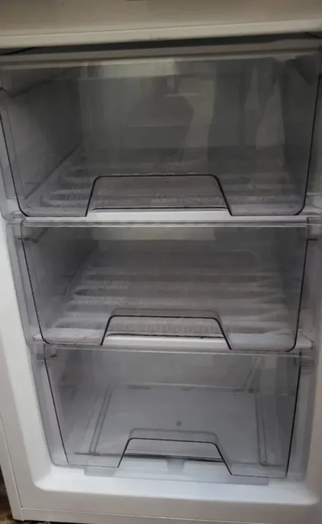 Congelador vertical Teka