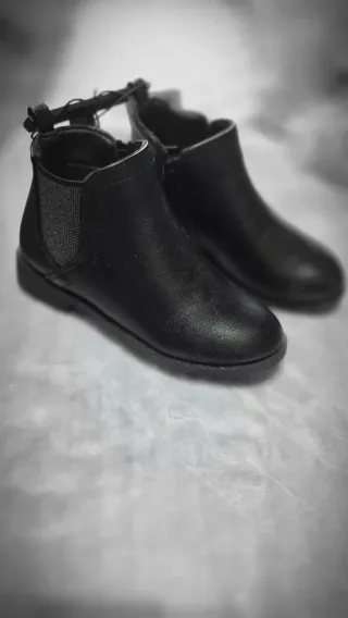 Botas Negras Talla 28