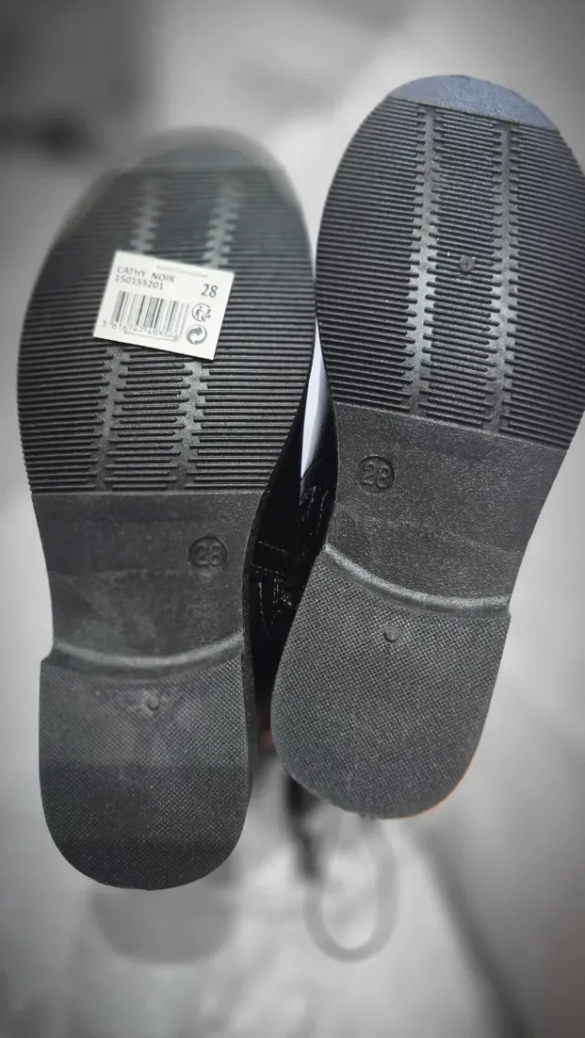 Botas Negras Talla 28