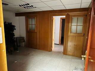 Oficina en alquiler en San José en Huesca