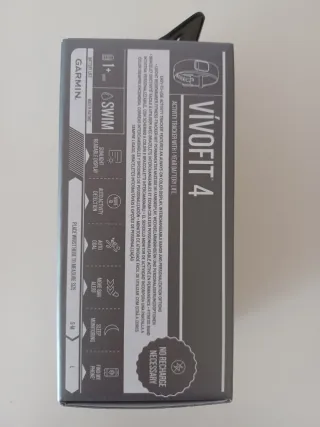 Garmin Vivofit 4 S-M Activity Tracker