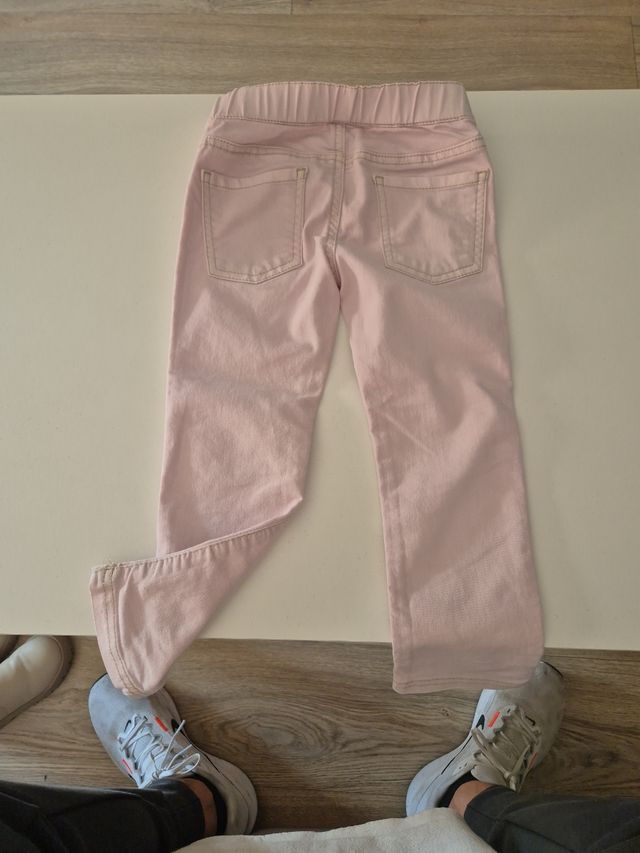 Pantalones rosas United Colors of Benetton, talla3