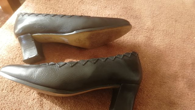 Zapatos de tacón negros Binomio