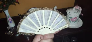 Abanico Romántico Mid-century Flores