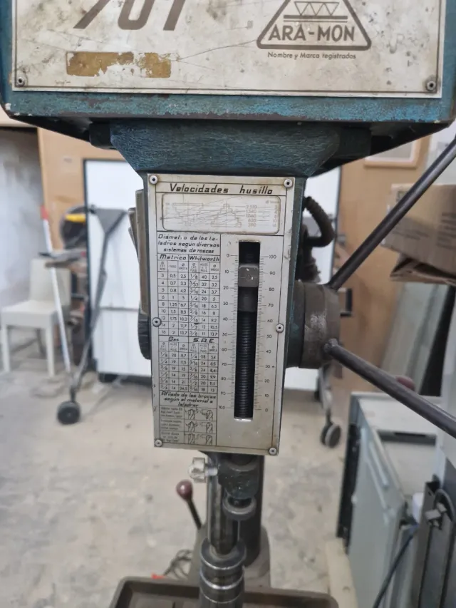 Taladro de pie Ara-Mon 701