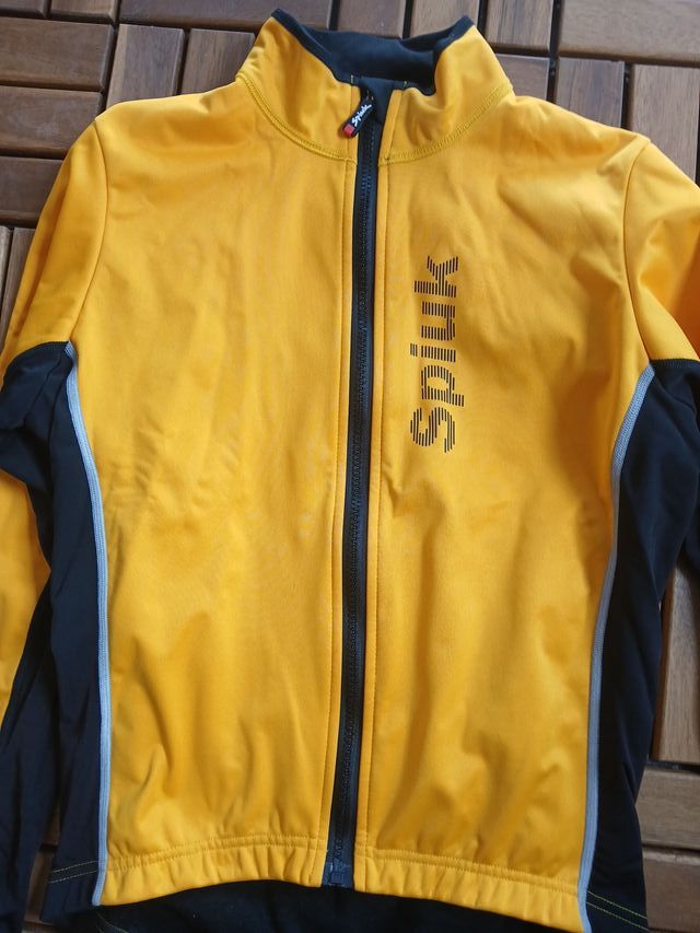 2 Chaquetas Windstopper Amarillas y Negras