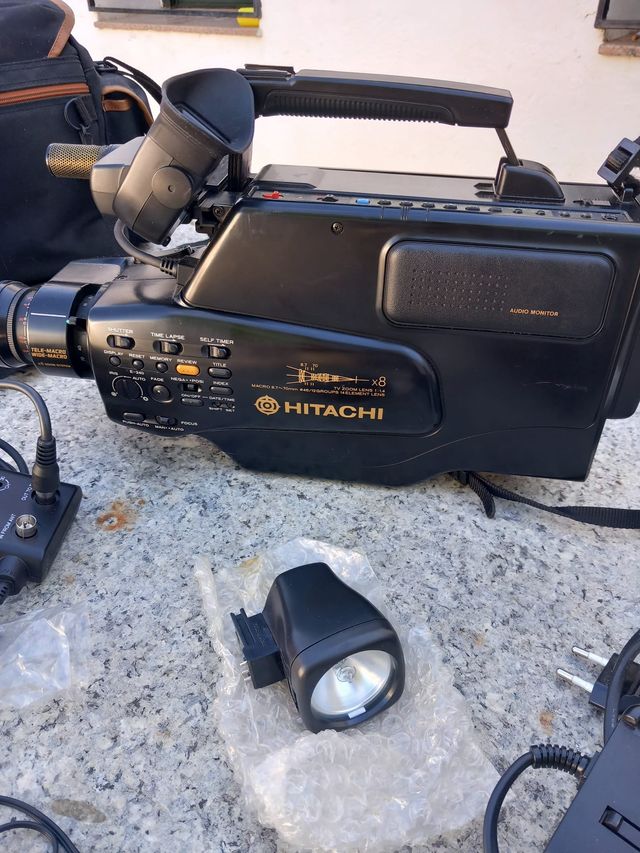 Cámara Hitachi Video 8 Kit Pro Completo