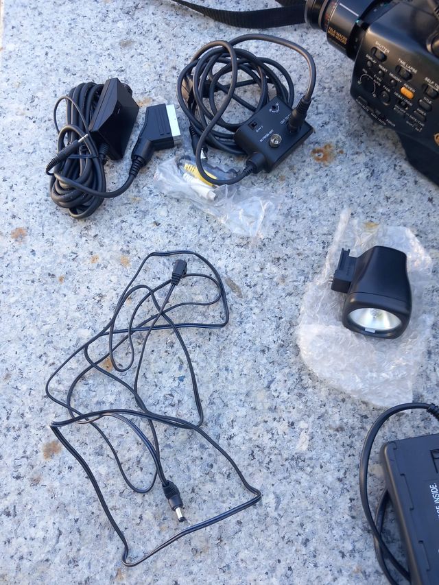 Cámara Hitachi Video 8 Kit Pro Completo