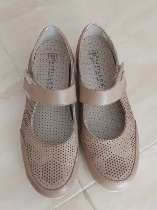 Zapatos Pitillos Mujer Beige y Dorado