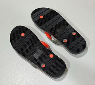 Chanclas R-Island unisex sin estrenar
