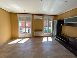 Casa pareada en venta en Coria