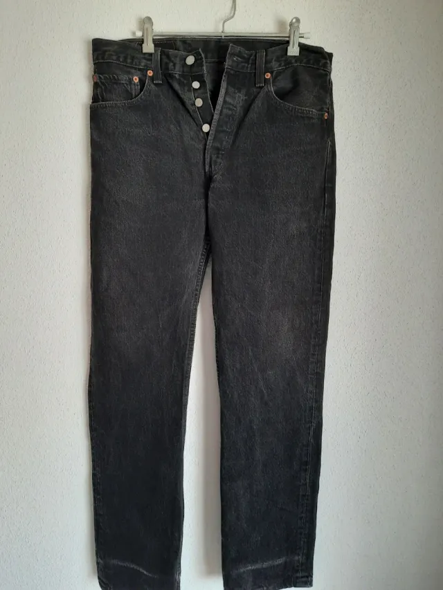 Pantalón vaquero negro