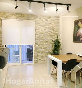 Casa adosada en venta en Vilamarxant