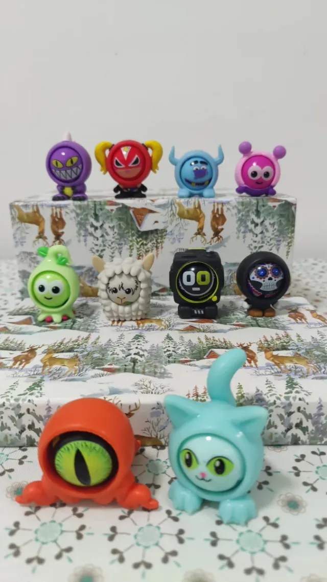 Freak Marbles muñecos