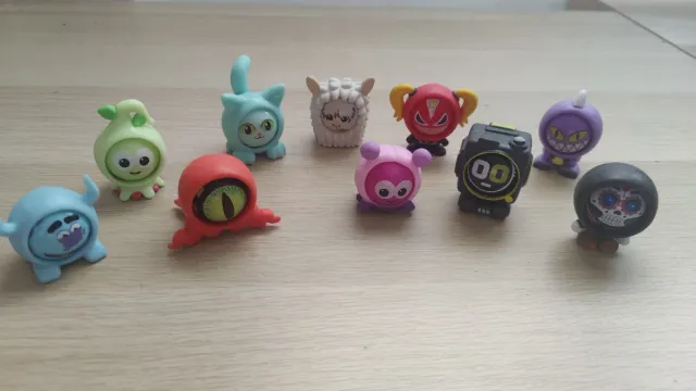 Freak Marbles muñecos